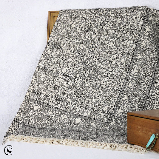 Nappe Naghsh Jahan - Un reflet du monde, entre tradition et modernité.