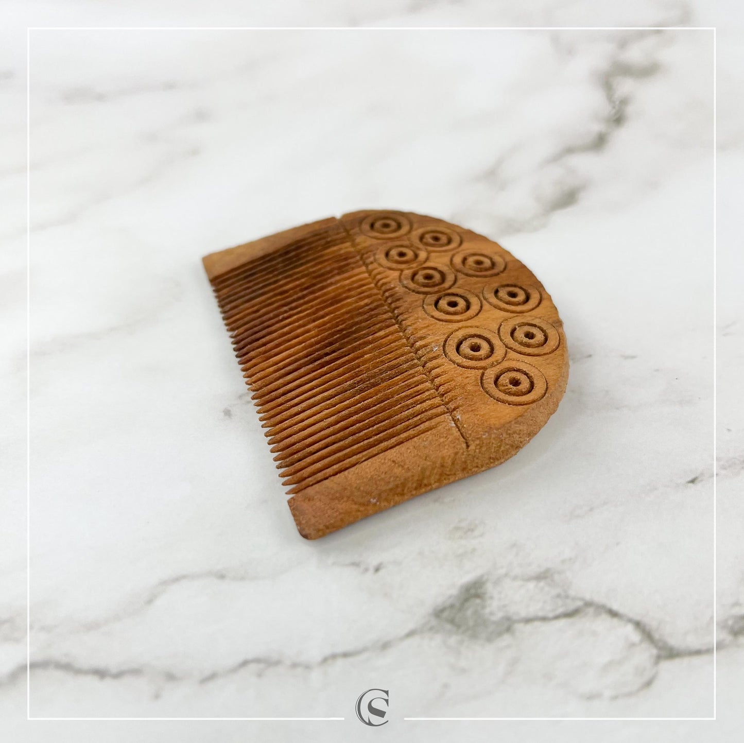 Peigne à barbe décoré